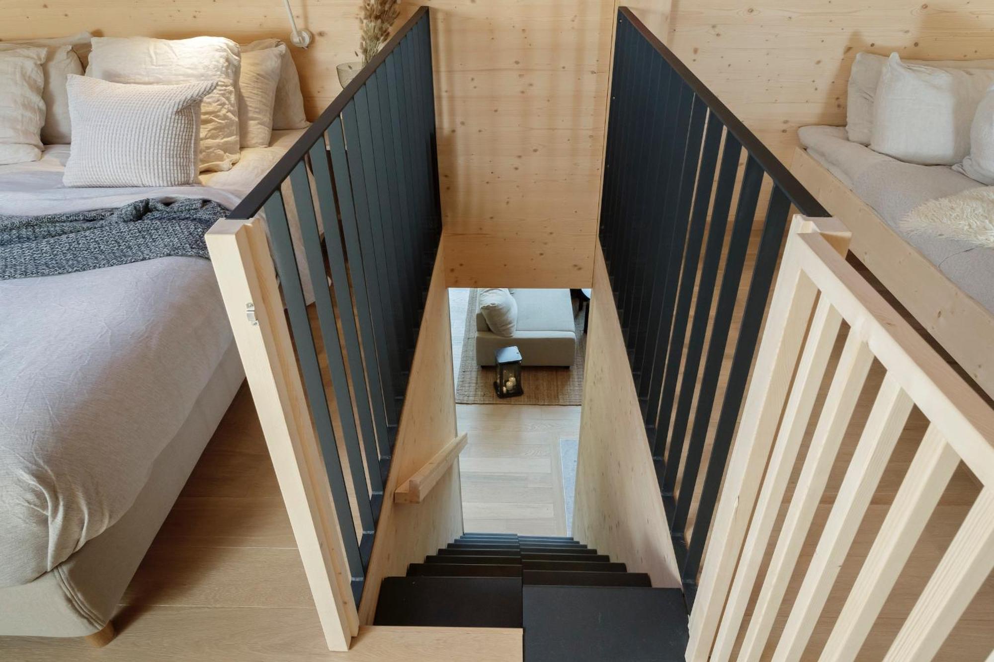 Hellochalet - Northern Lights - Family With Garden Walking Distance Lift Chalet *